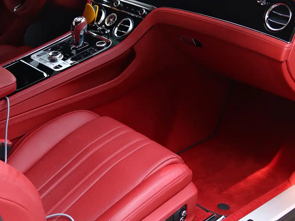 Bentley Continental — миниатюра 6