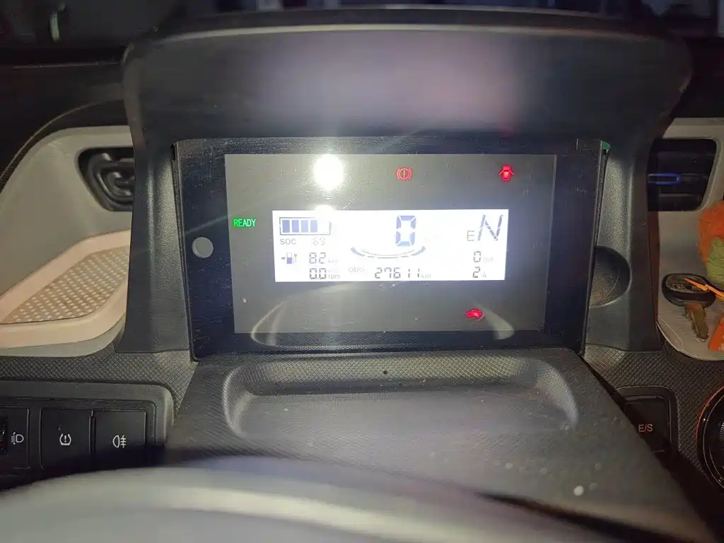 Wuling MINIEV — миниатюра 7