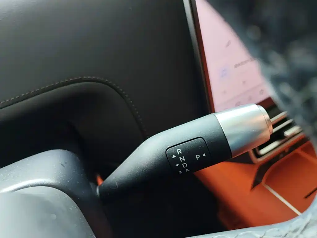 Li Auto Li L6 — миниатюра 14