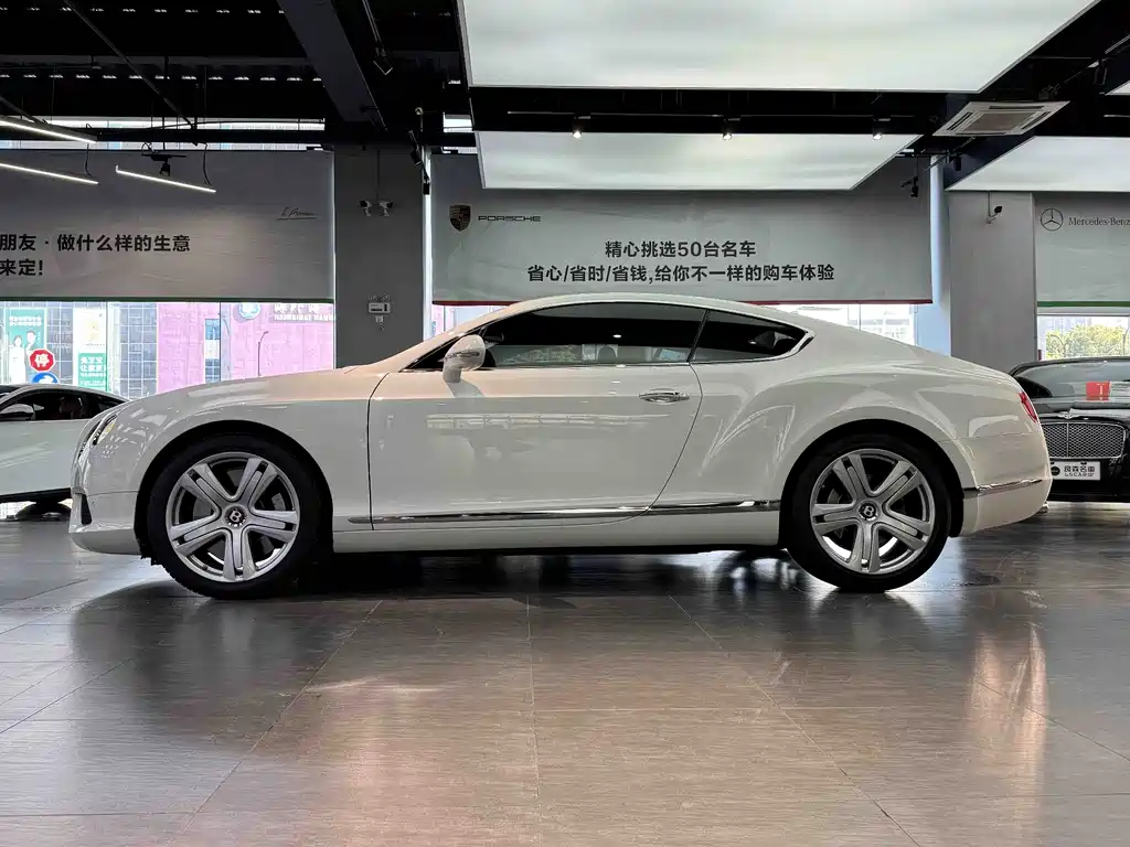 Bentley — фотографии объявления, Фото 16