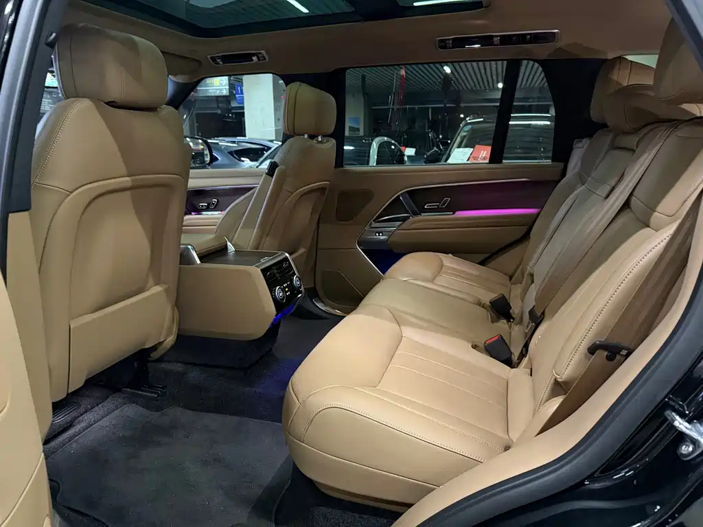 Land Rover Range Rover — миниатюра 14