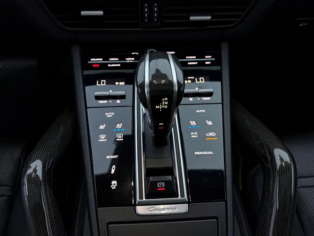Porsche Cayenne 2018 Cayenne 3.0T