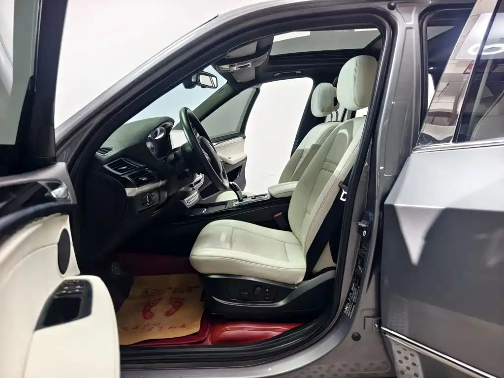 BMW X5 (Import) — миниатюра 11