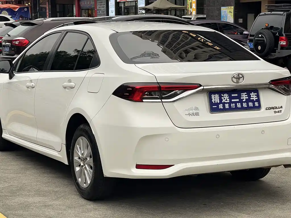 Toyota Corolla — миниатюра 5
