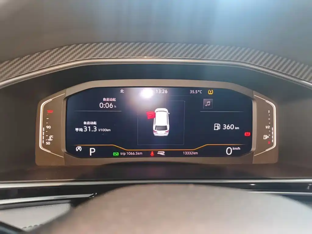 Volkswagen Tiguan L — миниатюра 12