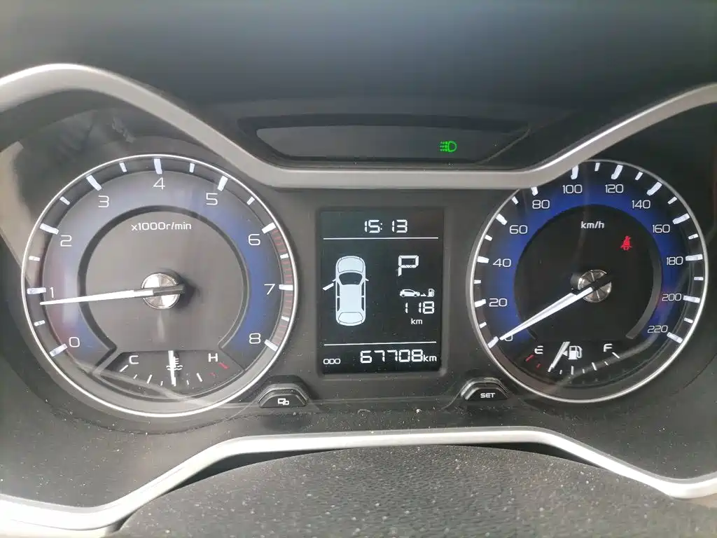 Geely Vision X3 — миниатюра 7