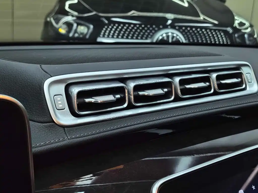 Mercedes-Benz S-Class — миниатюра 18