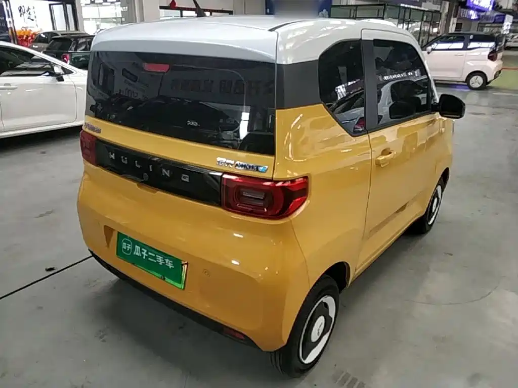 Wuling MINIEV — миниатюра 7