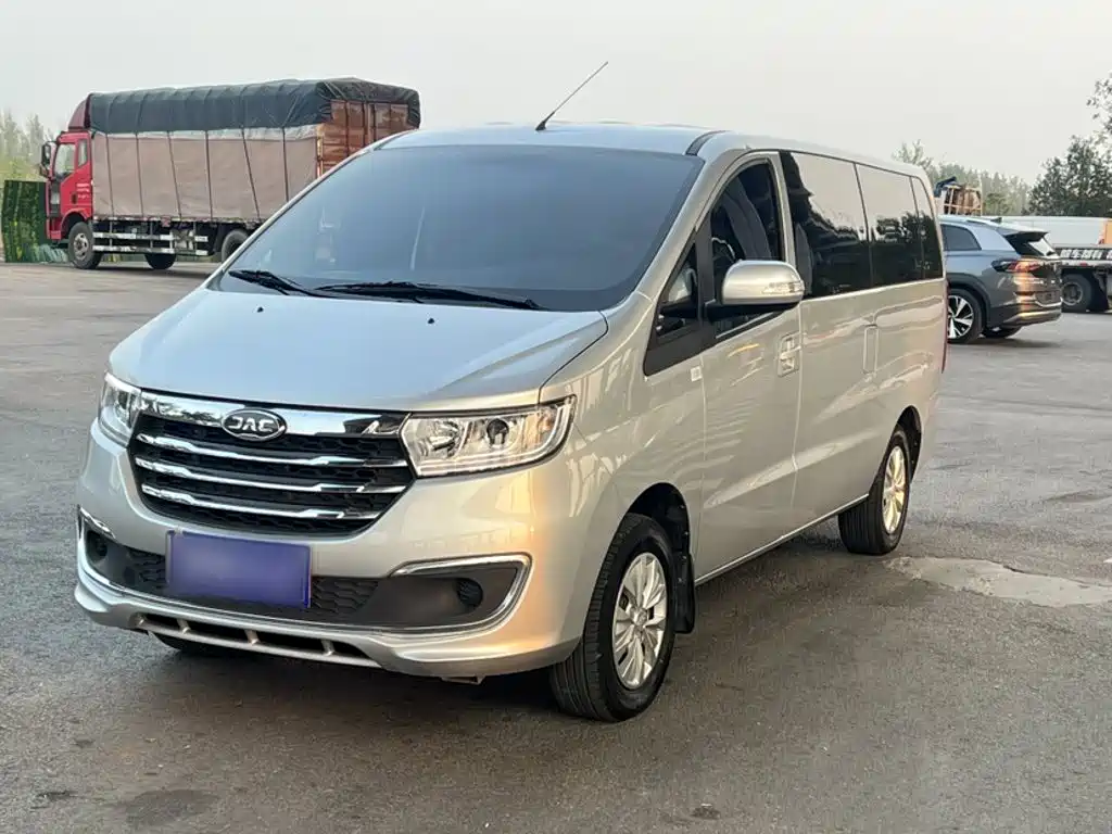 JAC Refine Refine M3