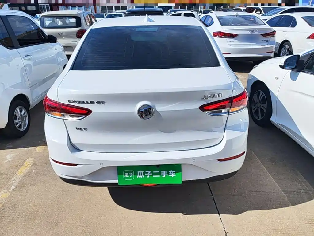Buick Excelle — миниатюра 6