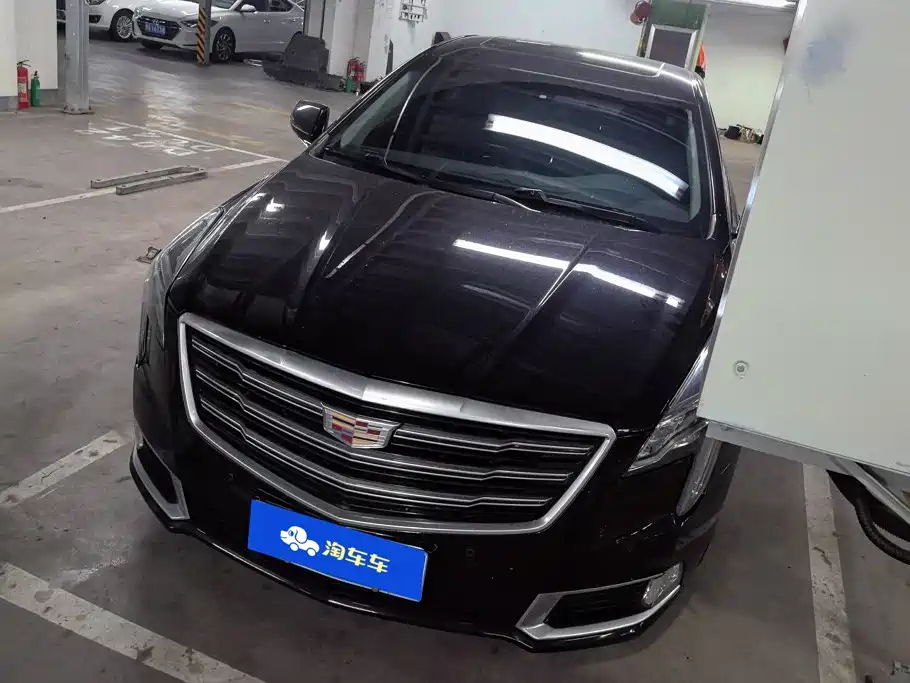 Cadillac XTS