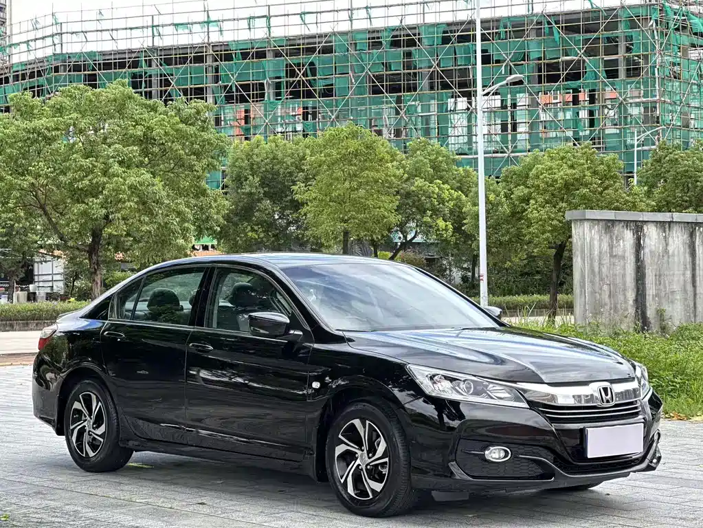 Honda Accord — миниатюра 3