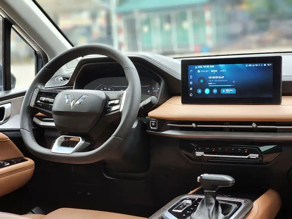 Wuling Jiachen — миниатюра 18