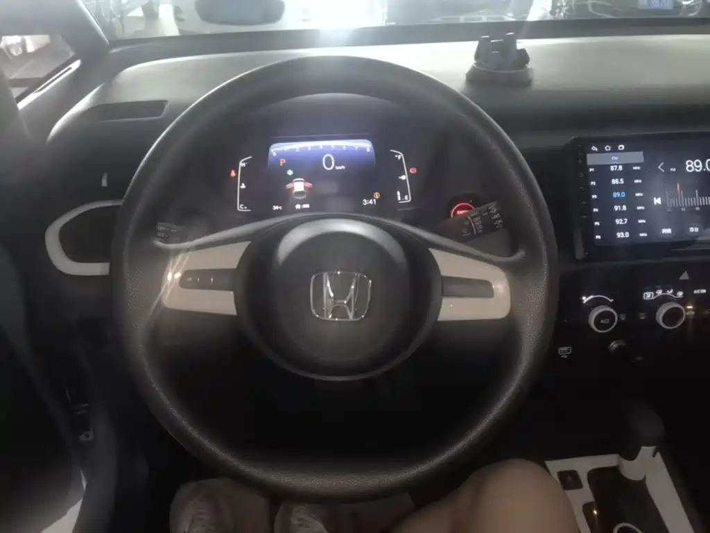 Honda Fit — миниатюра 11
