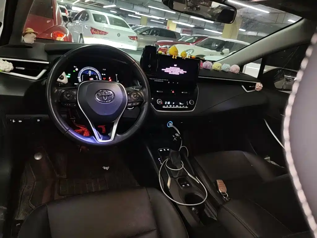 Toyota Corolla — миниатюра 13