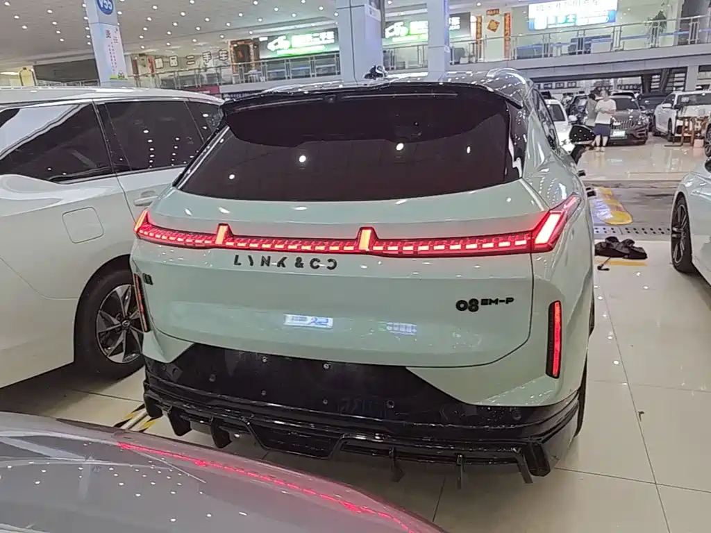 Lynk & Co 08 EM-P — миниатюра 6