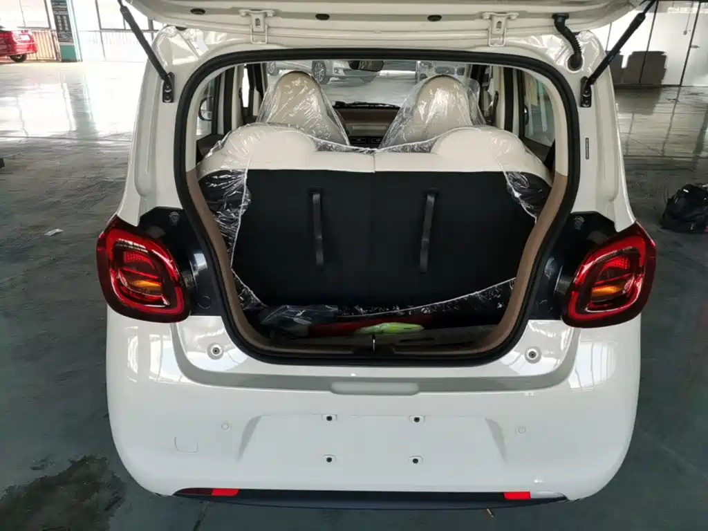 Wuling MINIEV — миниатюра 19