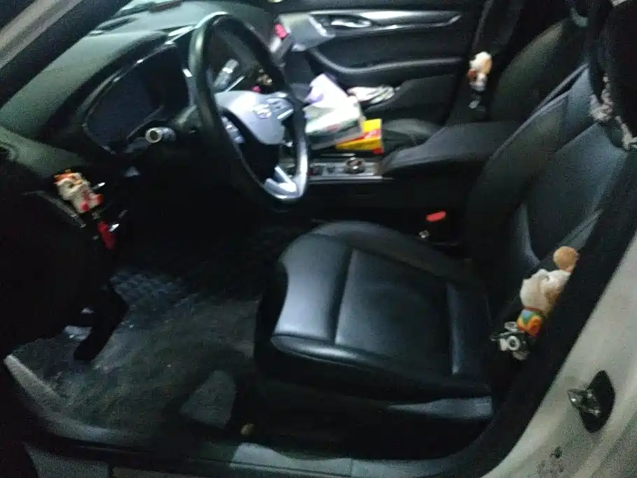 Cadillac CT5 — миниатюра 9
