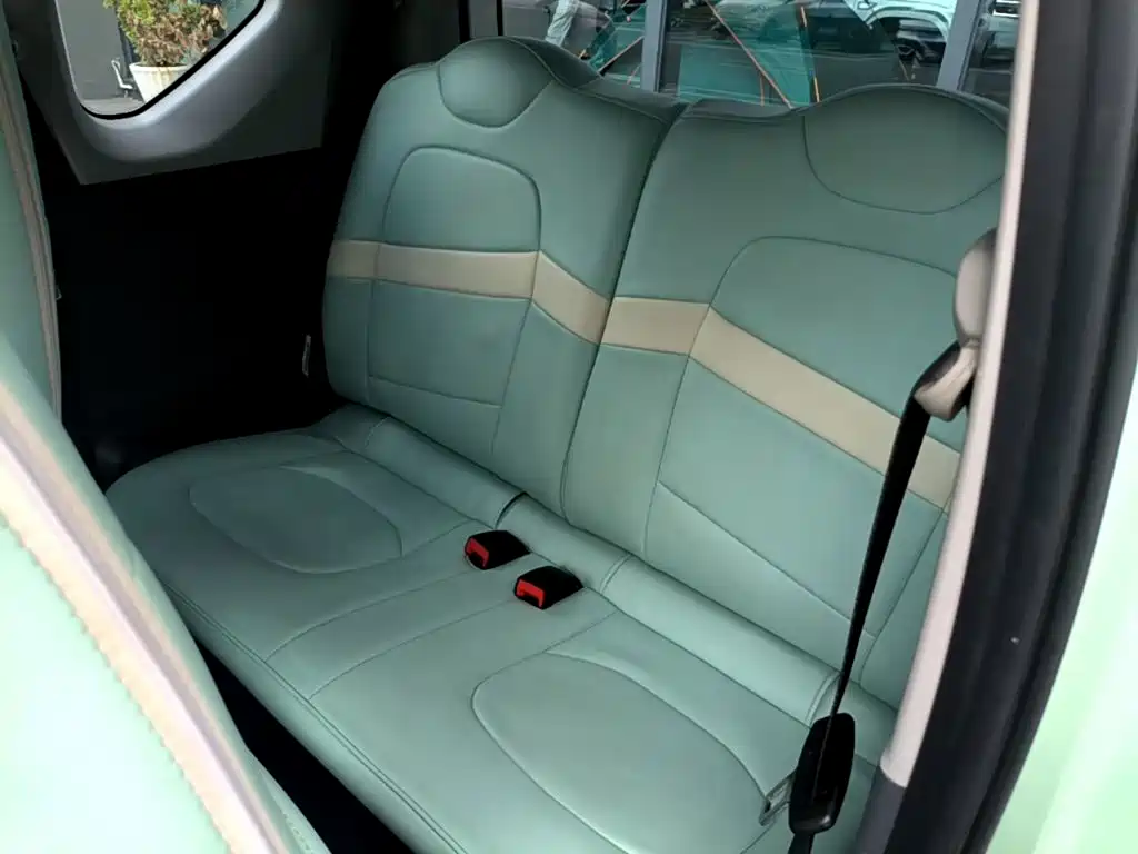 Wuling MINIEV — миниатюра 17