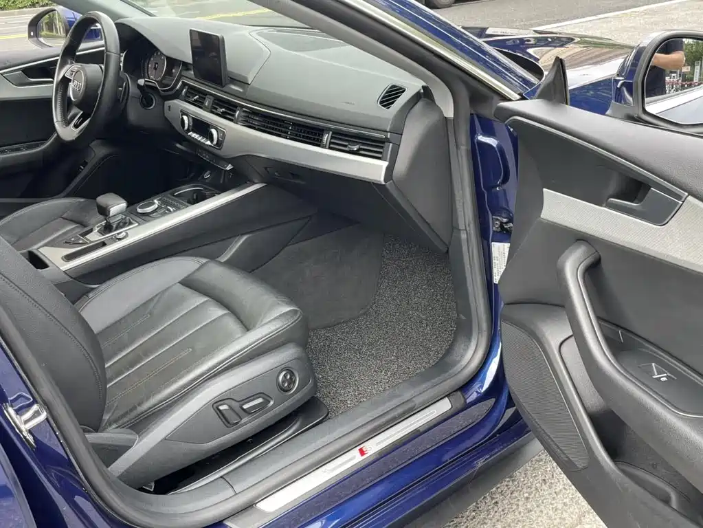 Audi A5 (Import) — миниатюра 9