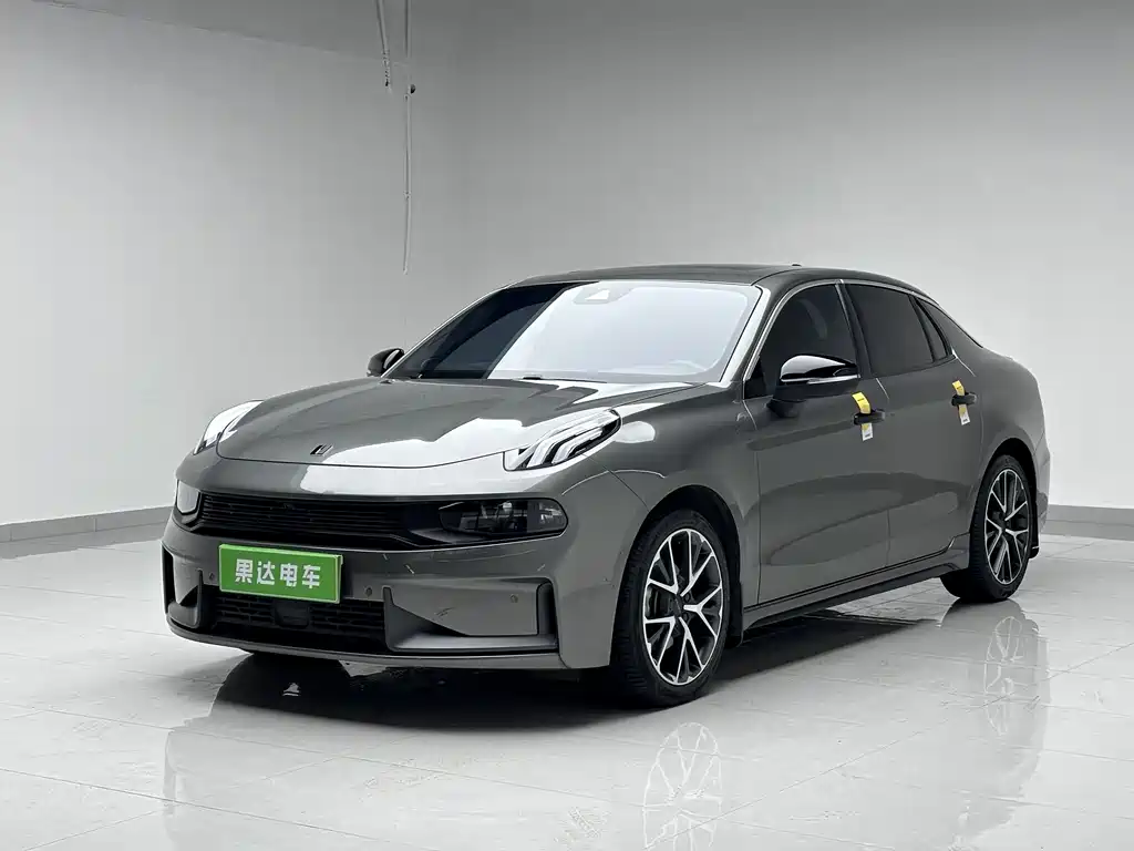 Lynk & Co 03 2021