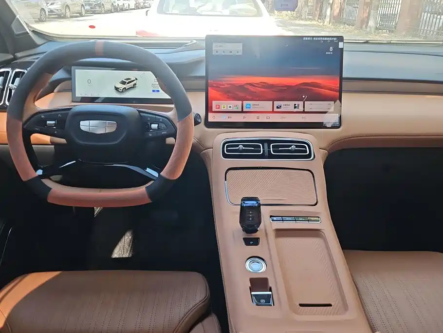 Geely Boyue L — миниатюра 12