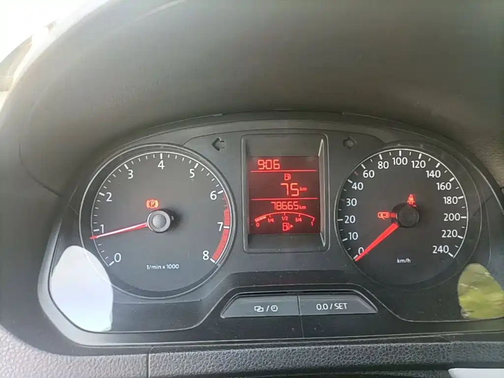 Volkswagen Jetta — миниатюра 12