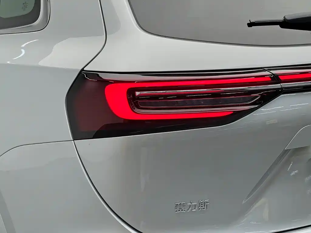 AITO AITO M7 — миниатюра 12