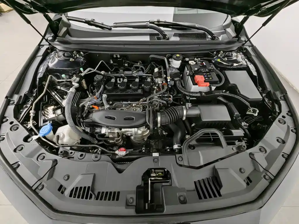 Honda Accord — миниатюра 6