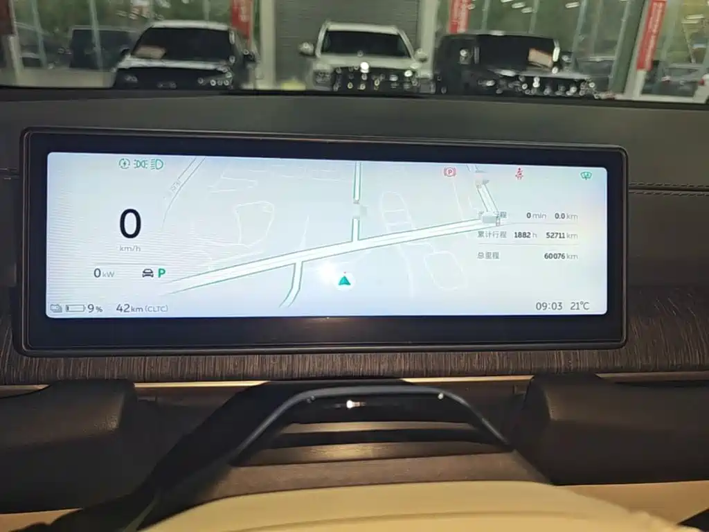 NIO ES6 — миниатюра 12