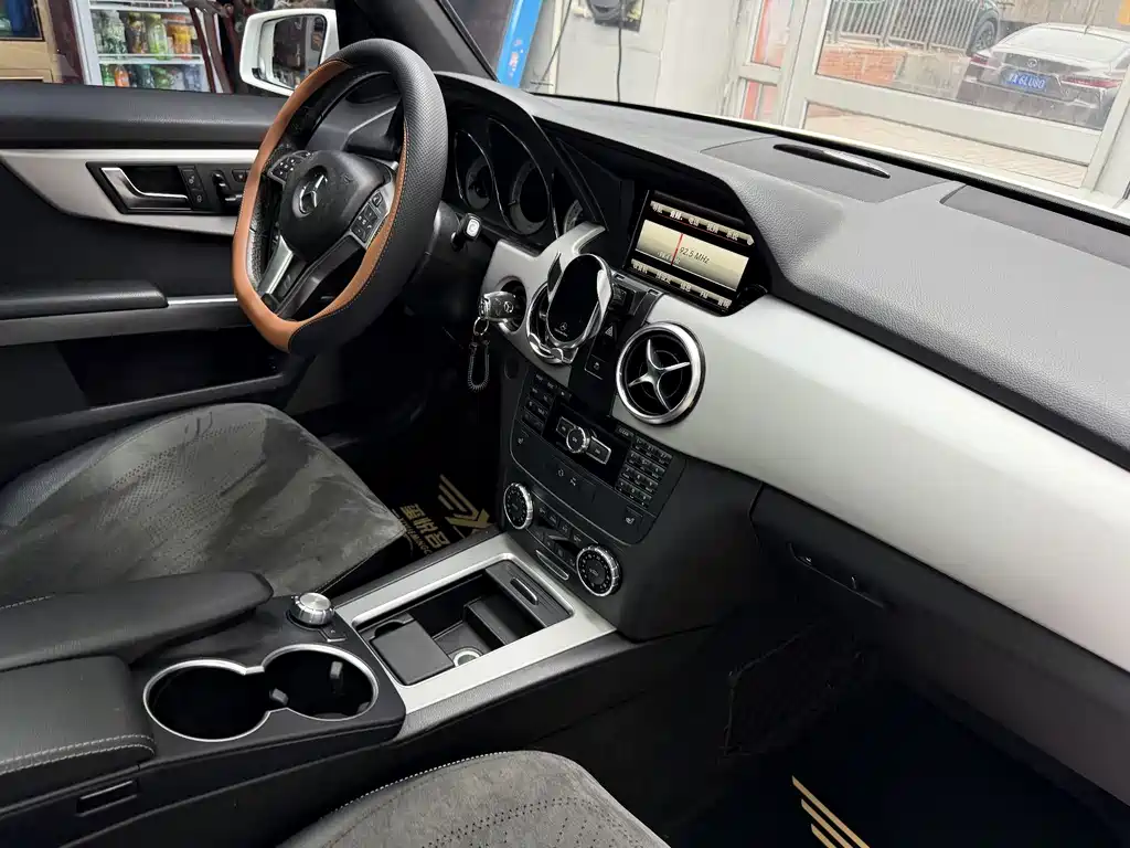 Mercedes-Benz GLK-Class — миниатюра 13