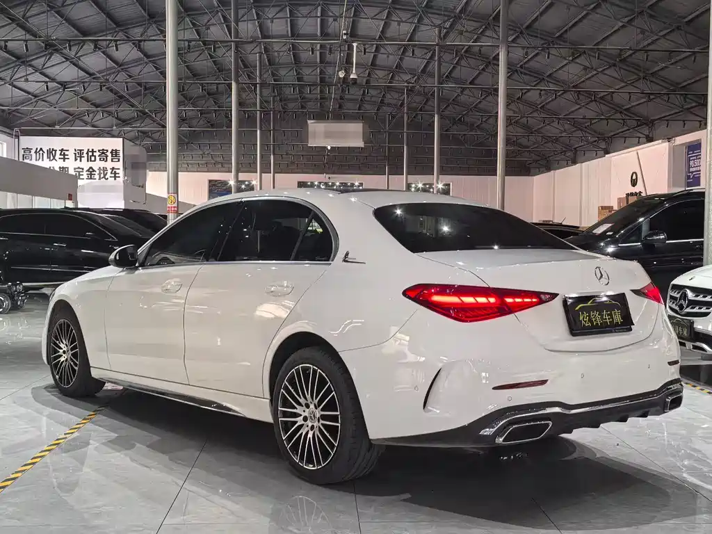 MERCEDES-BENZ C CLASS