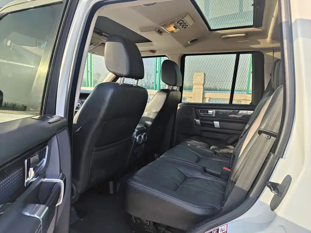 Land Rover Discovery 2012 5.0 V8 HSE