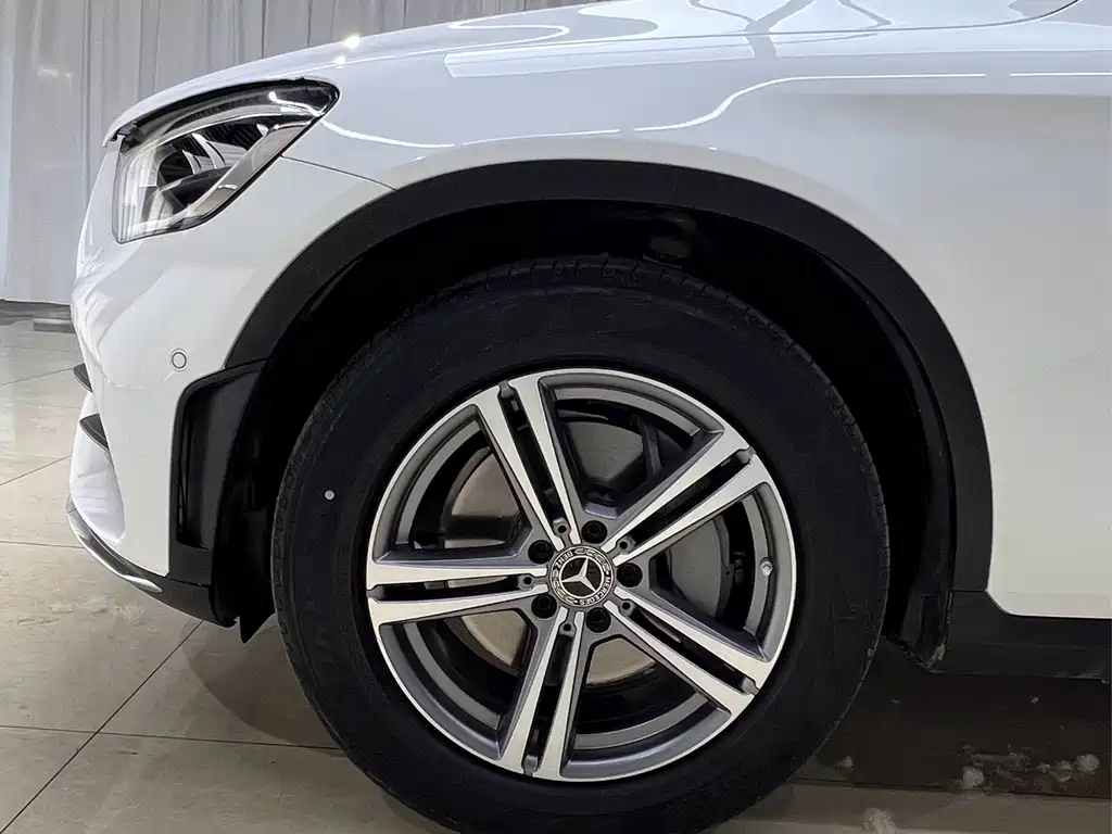 Mercedes-Benz GLC — миниатюра 22