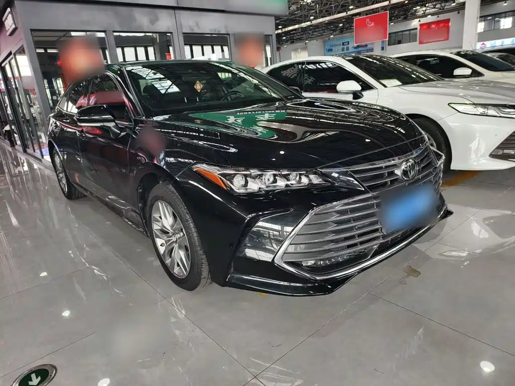 Toyota Avalon — миниатюра 9