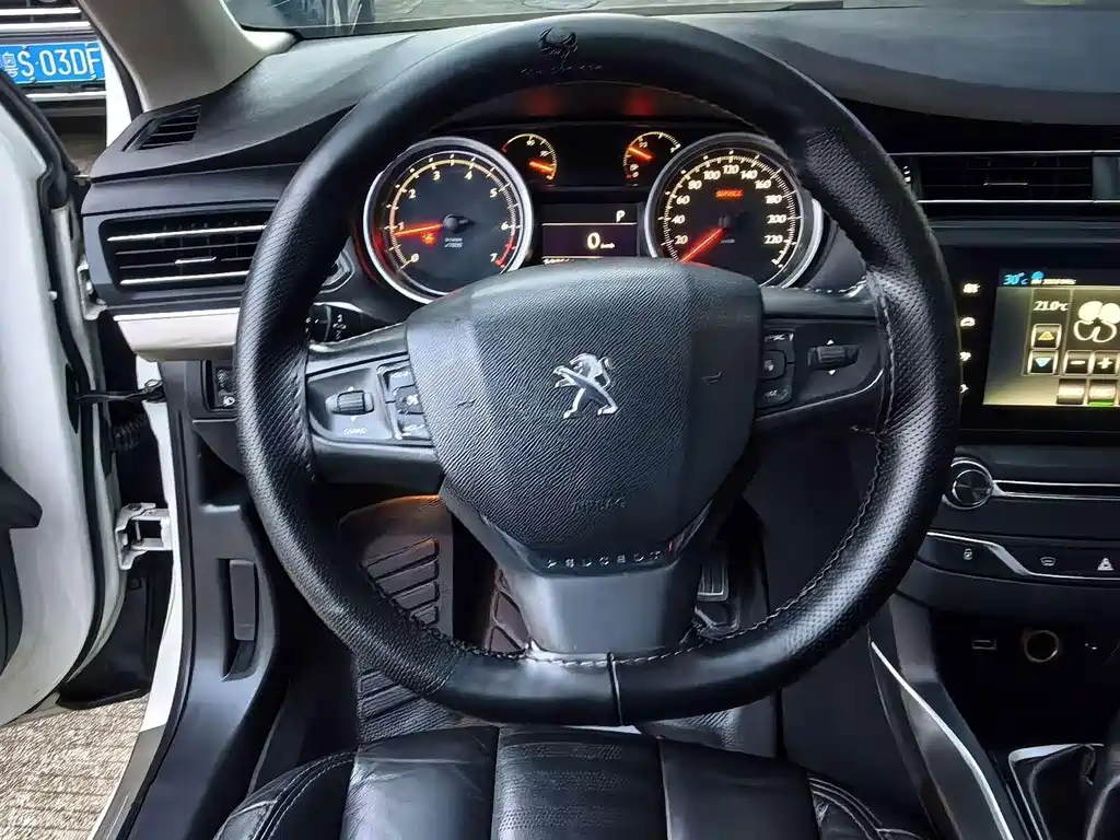 Peugeot 408 — миниатюра 14