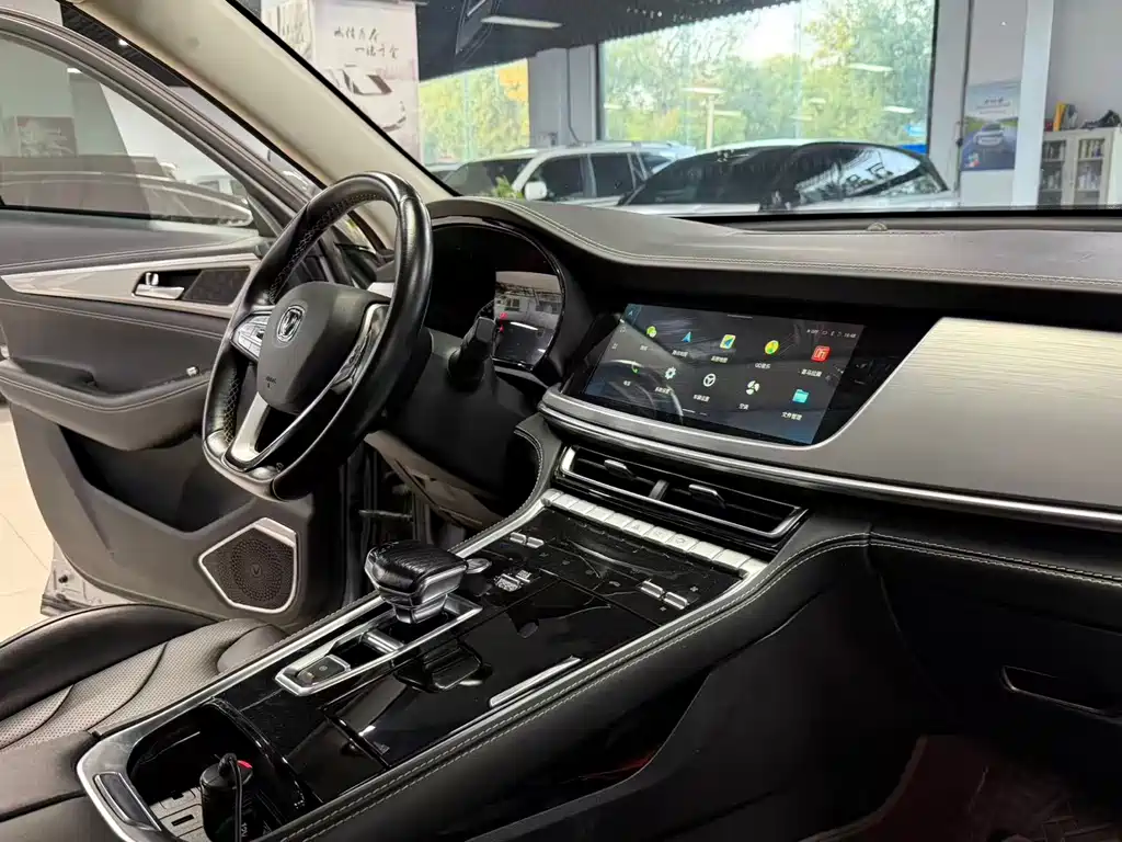 Changan CS85 COUPE — миниатюра 9