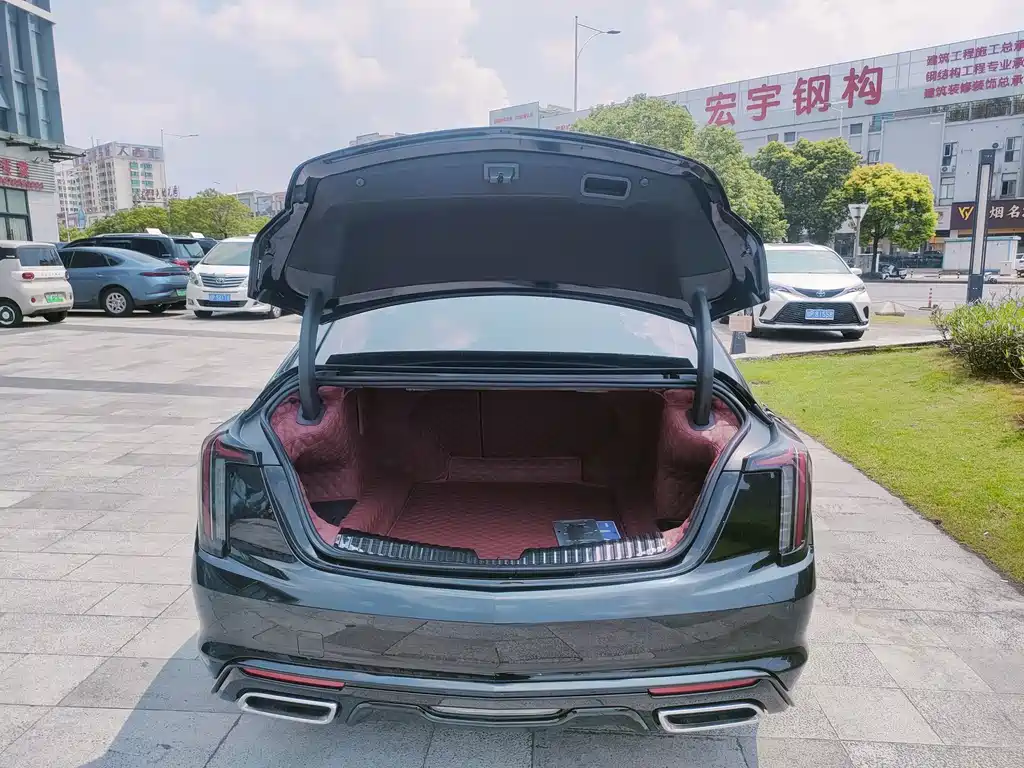 Cadillac CT5 — миниатюра 13