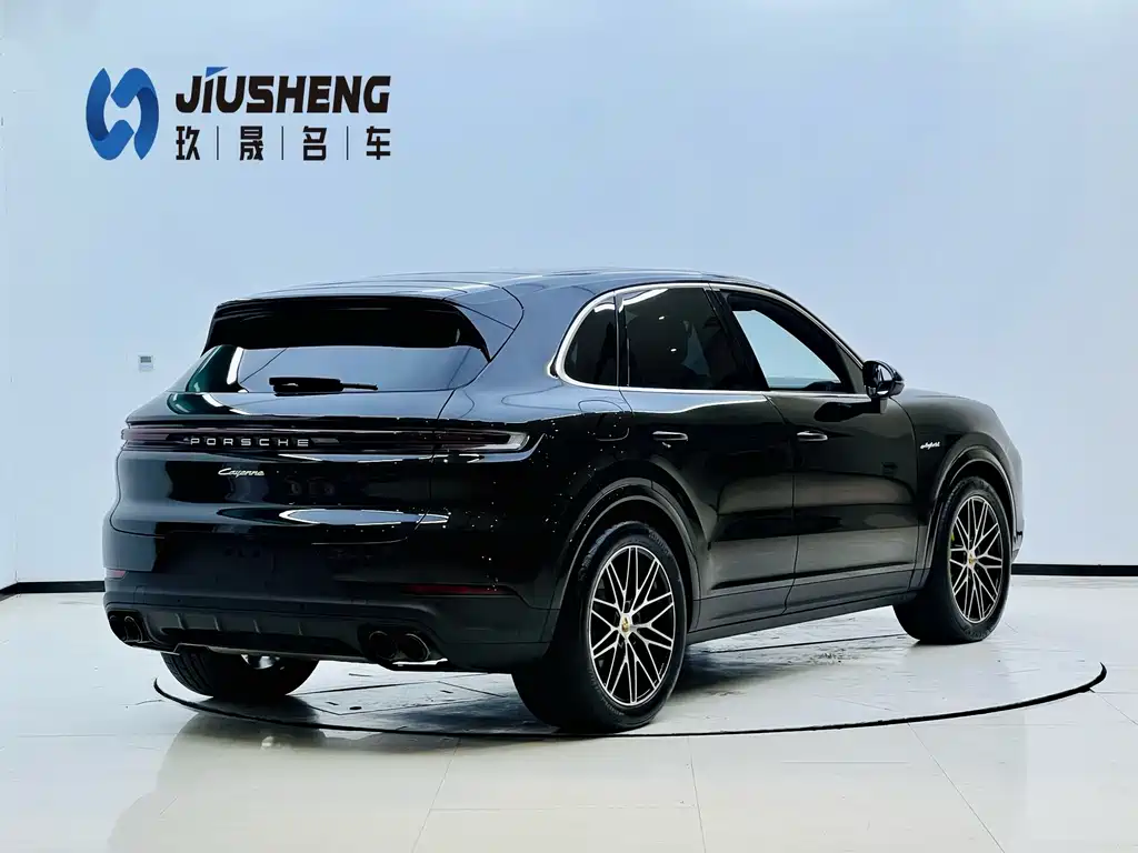Porsche Cayenne Hybrid — миниатюра 6