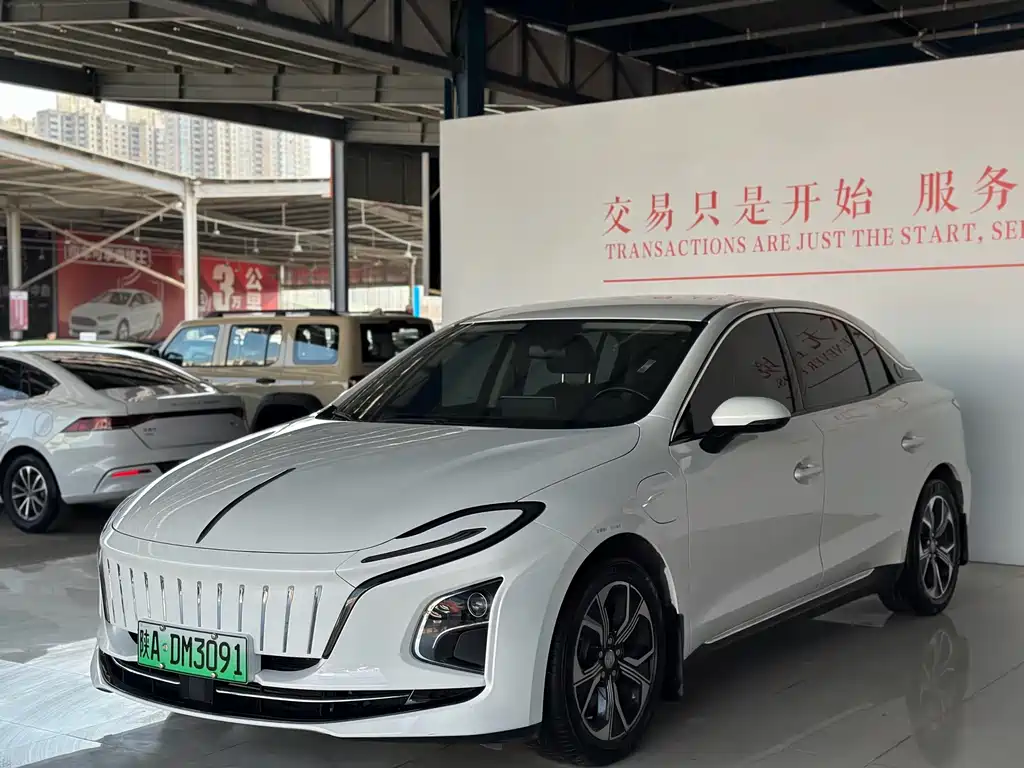 Hongqi Hongqi E-QM5