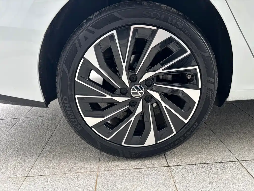 Volkswagen Sagitar — миниатюра 21