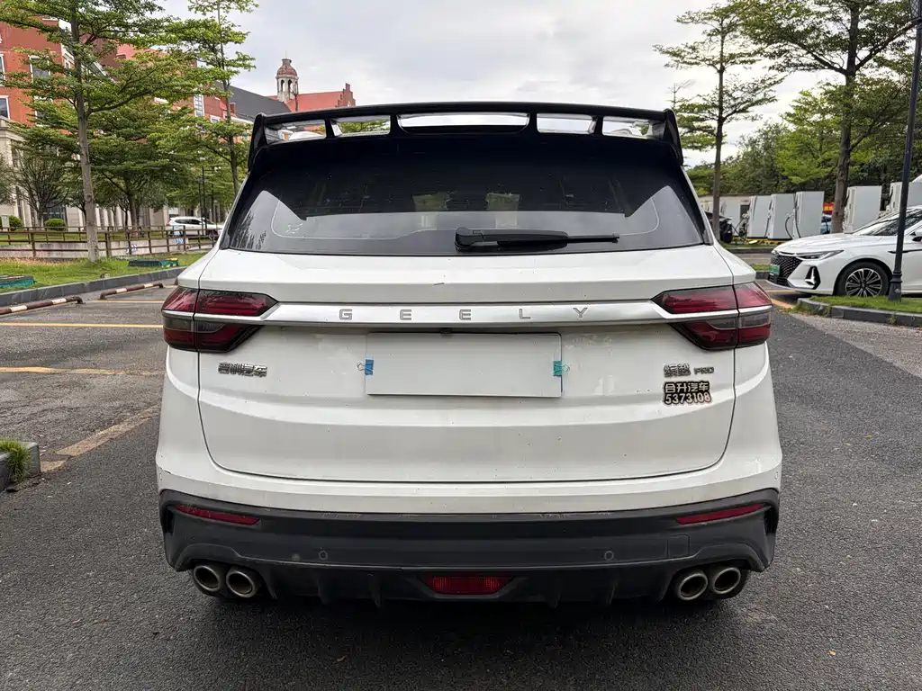 Geely Binyue — миниатюра 5