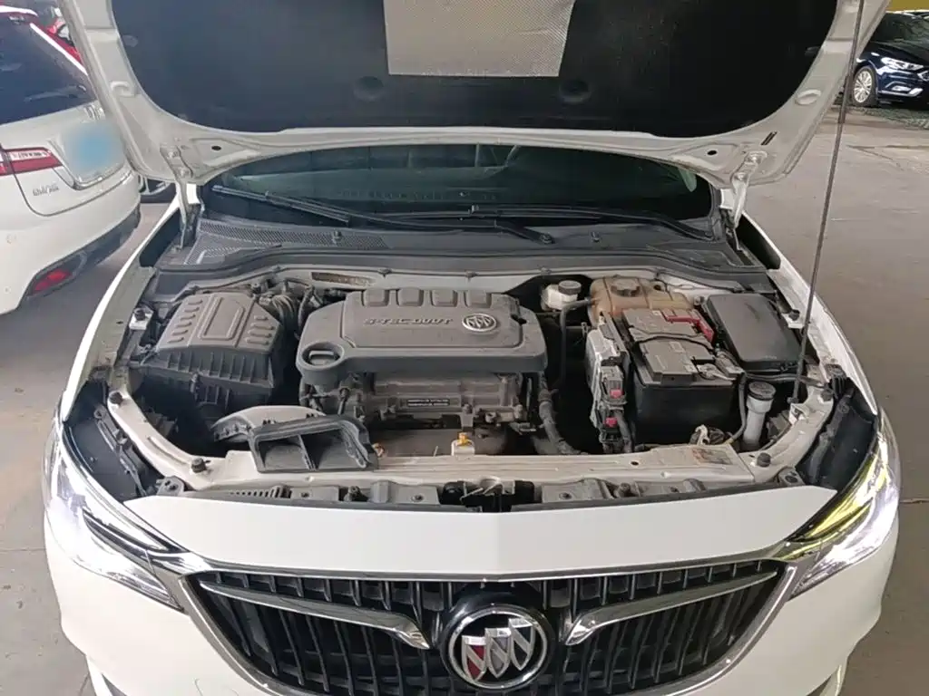 Buick Excelle — миниатюра 20