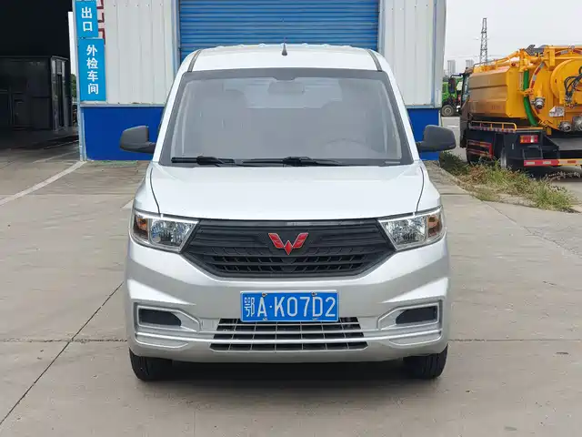 WULING WULING HONGGUANG V