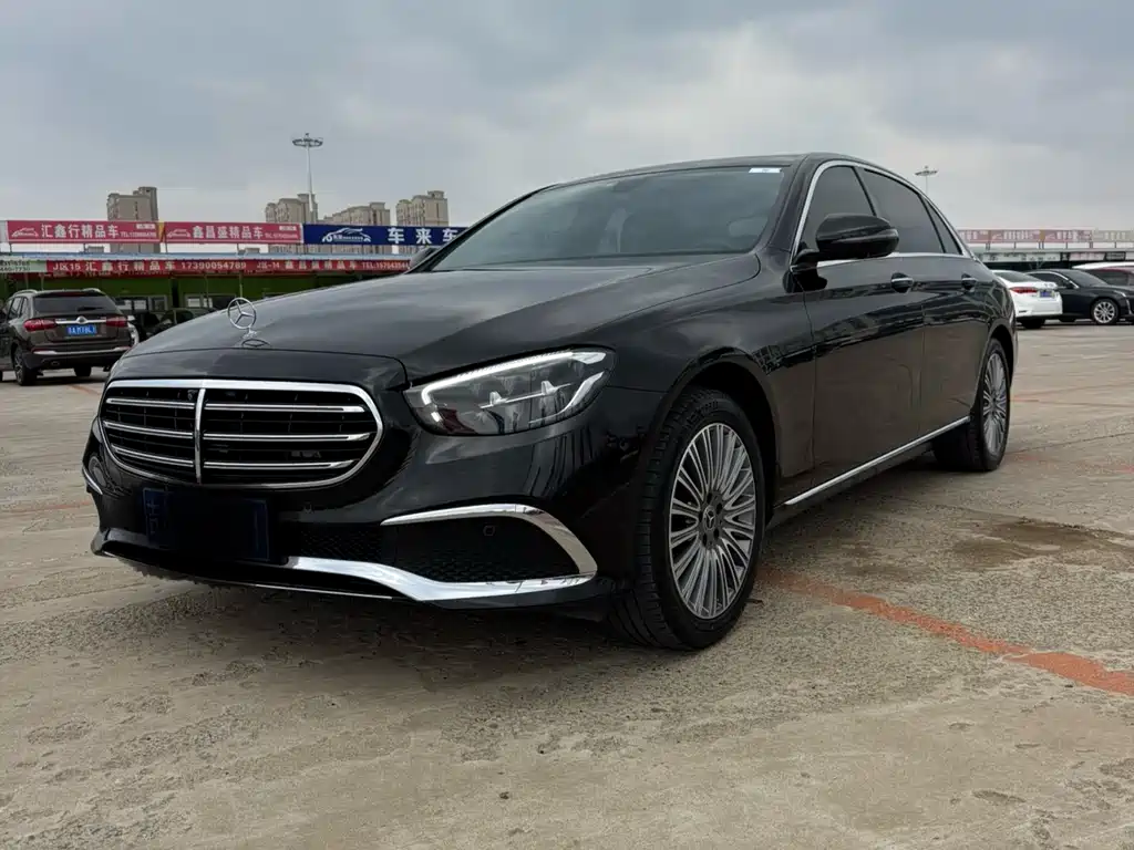 Mercedes-Benz E-Class 2021