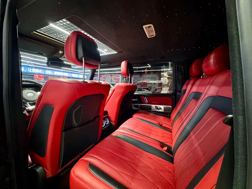 Mercedes-Benz G-Class — миниатюра 11