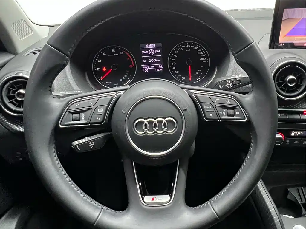 Audi Q2L — миниатюра 13