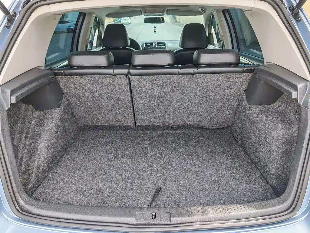 Volkswagen Golf — миниатюра 13