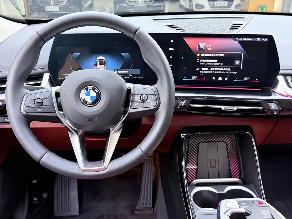 BMW X1 — миниатюра 6