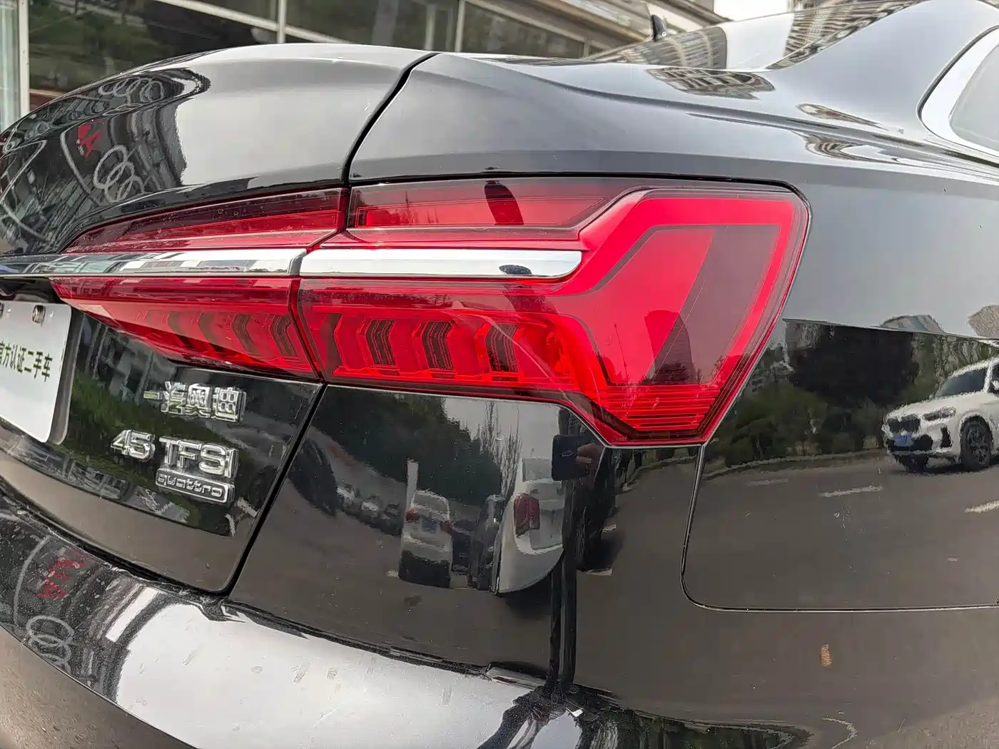Audi A6L 2022 Черный из Китая